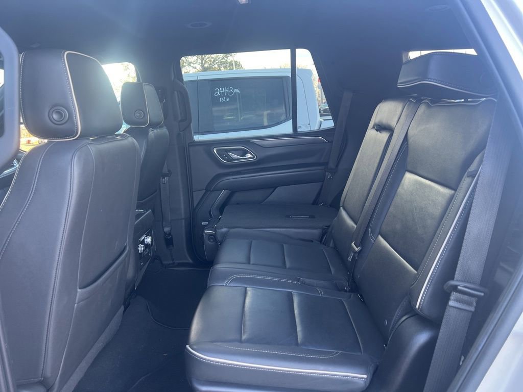 Used 2023 GMC Yukon SLT image 27