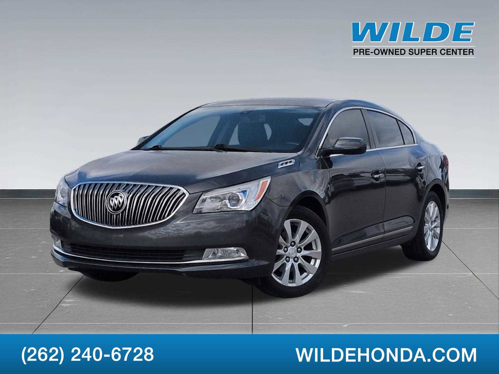 Used 2016 Buick LaCrosse FWD image 1