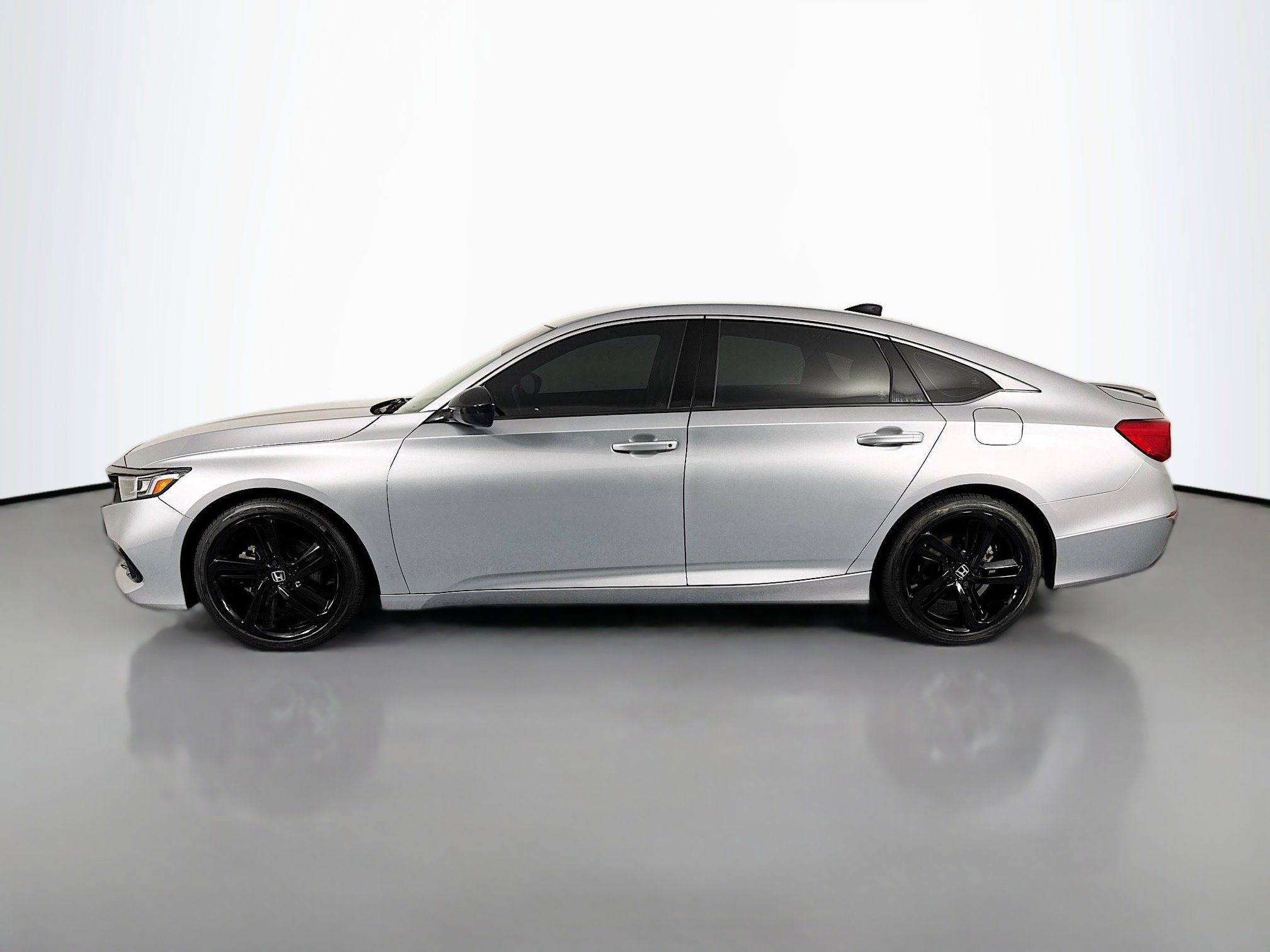 Certified 2022 Honda Accord Sport image 8