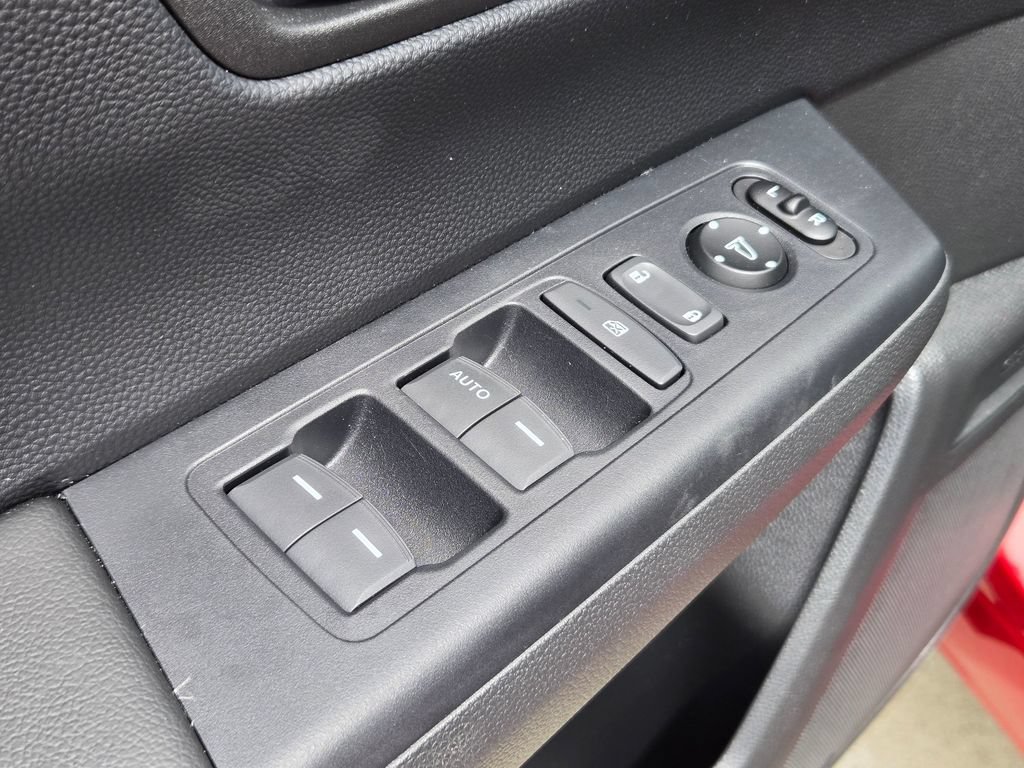 Used 2026 Honda CR-V LX image 12