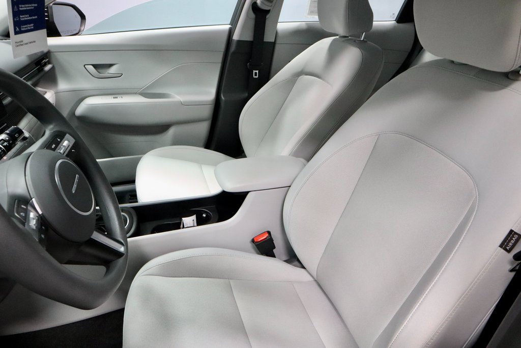 Certified 2024 Hyundai Kona SE image 24