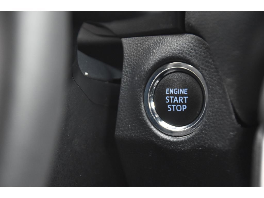 Used 2021 Toyota RAV4 XLE image 34