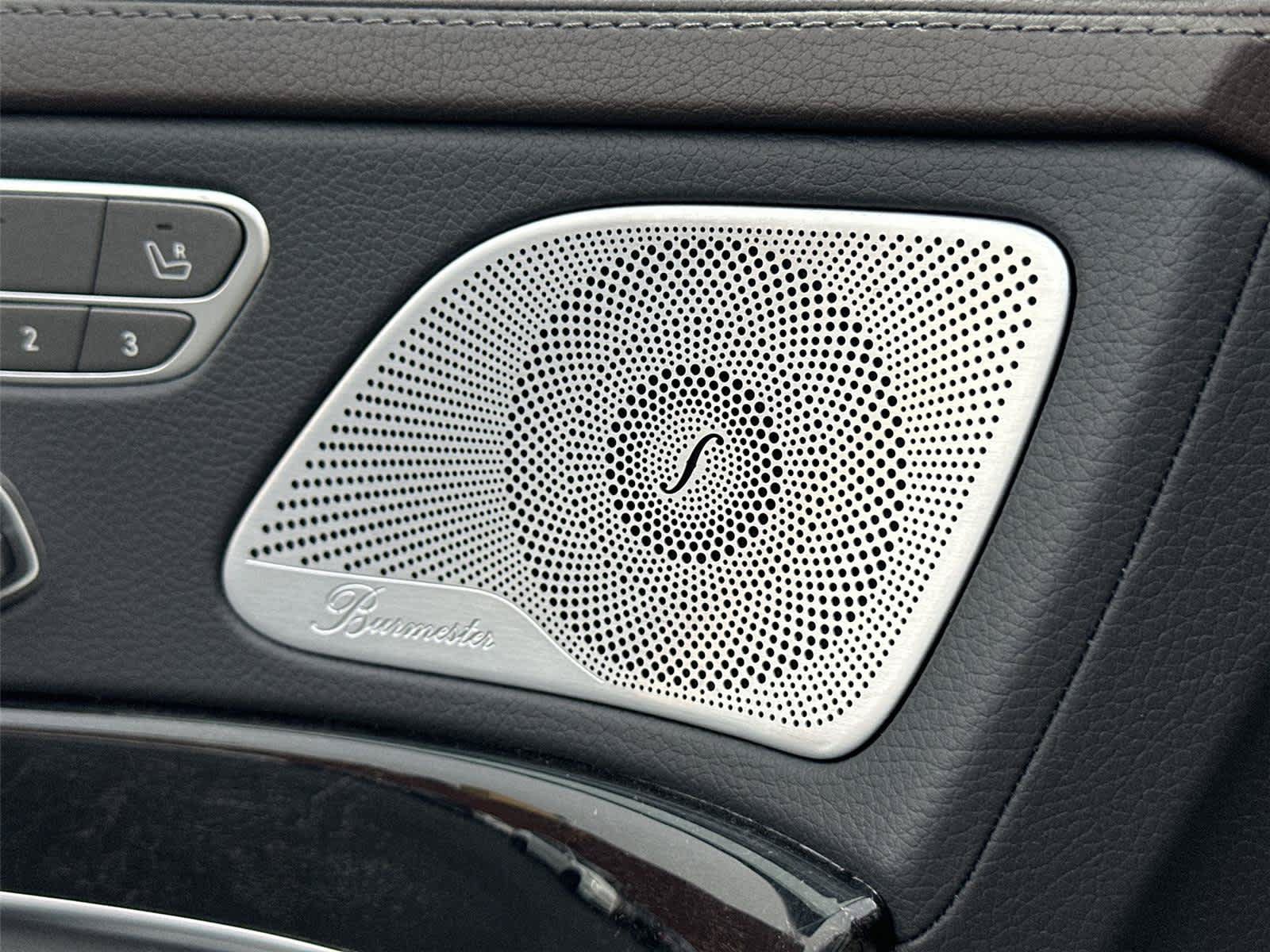 Used 2020 Mercedes-Benz S 560 Sedan image 41