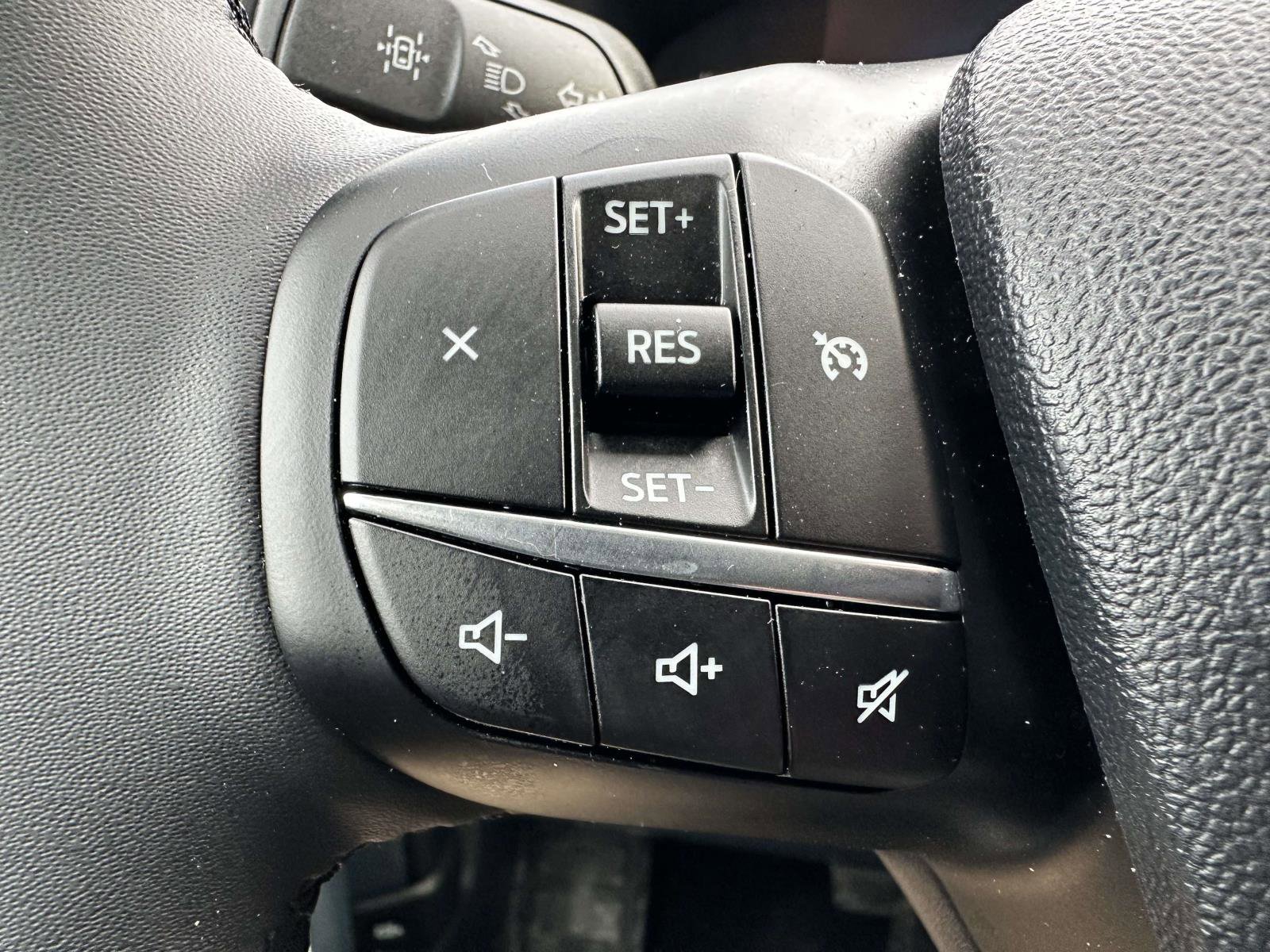 Used 2025 Ford Maverick XLT w/ XLT Luxury Package image 18