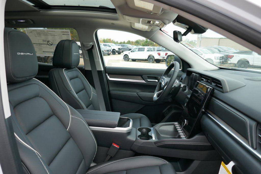 New 2026 GMC Terrain Denali image 8