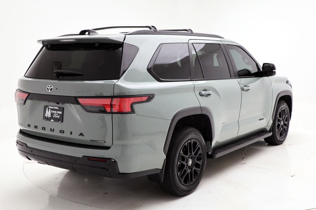 Used 2025 Toyota Sequoia Limited AWD/4WD image 9