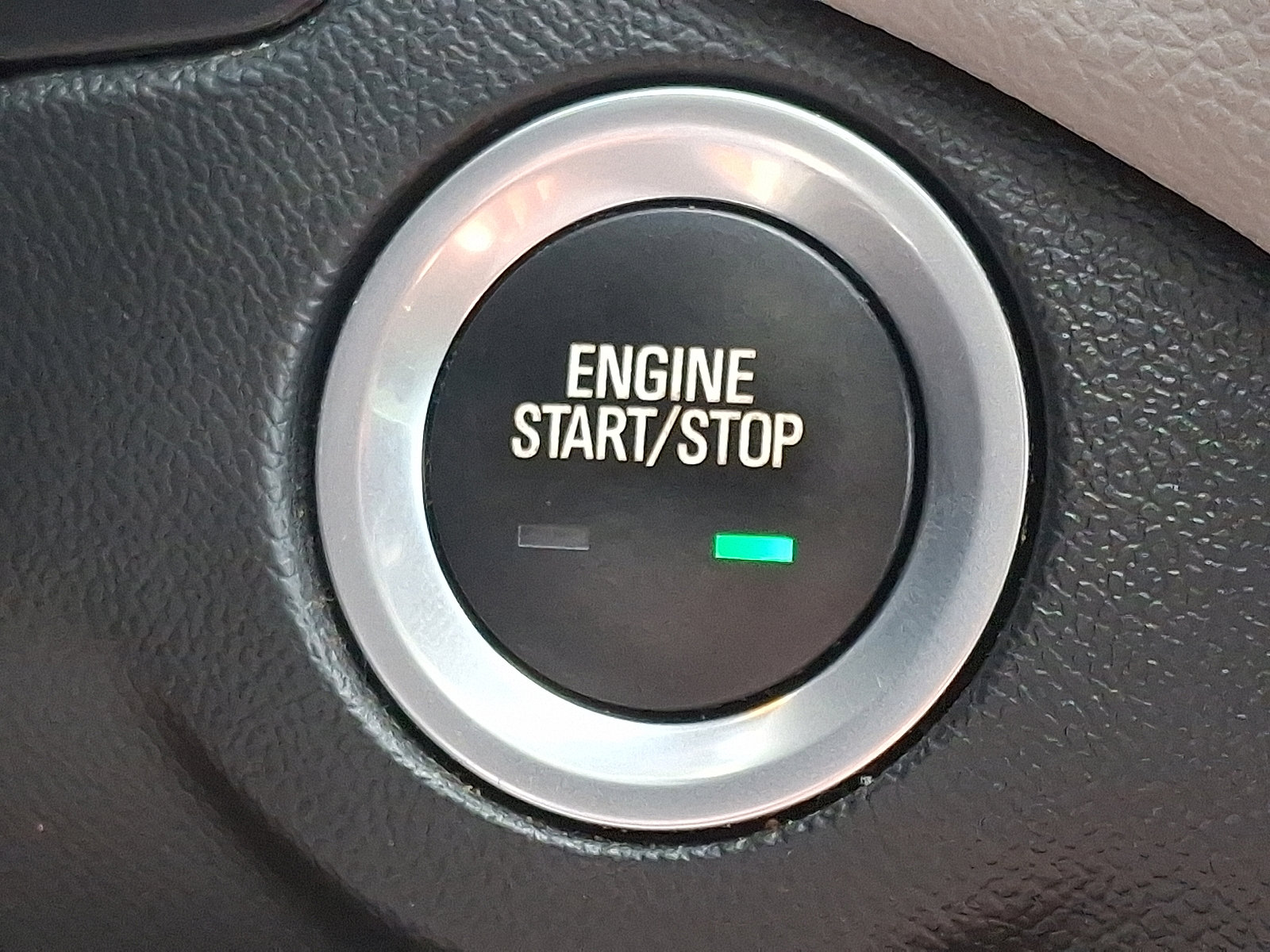 Used 2023 Chevrolet Equinox LS w/ LS Convenience Package image 21