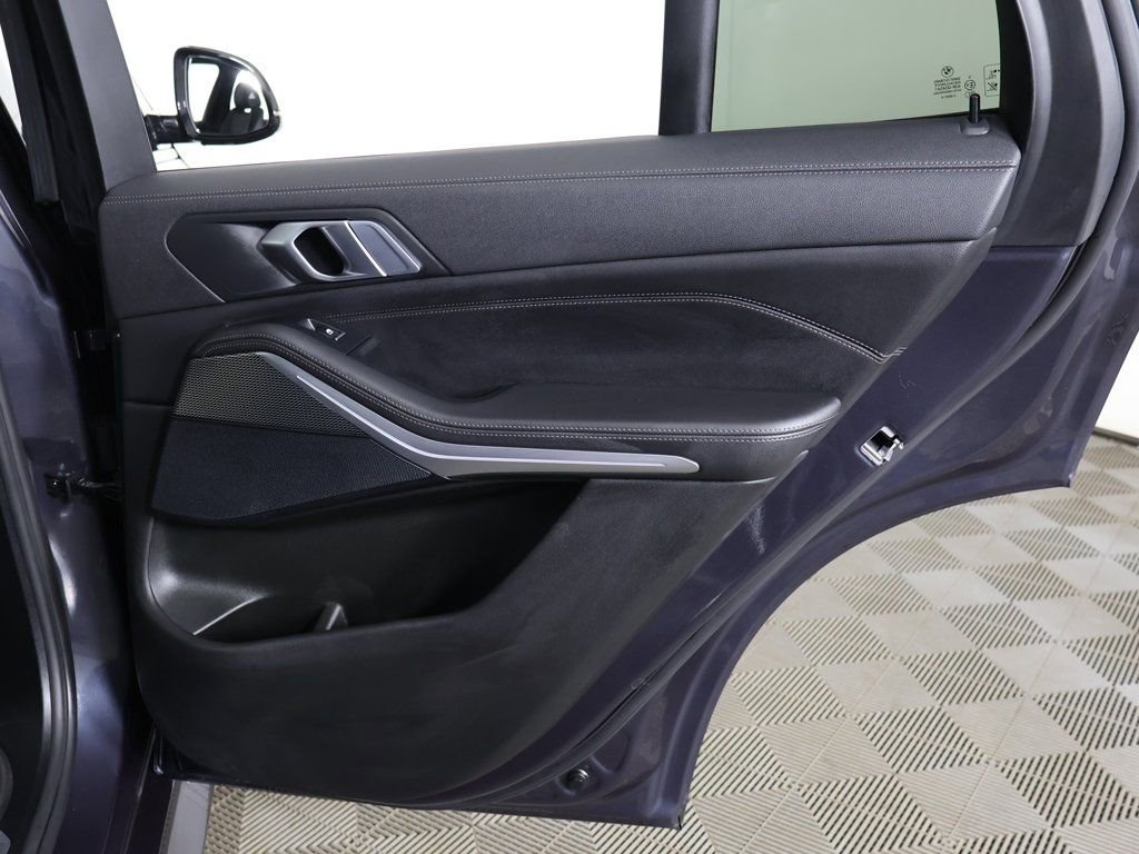 Used 2021 BMW X5 xDrive40i image 29
