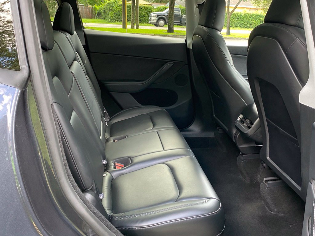 Used 2025 Tesla Model Y Long Range RWD image 22