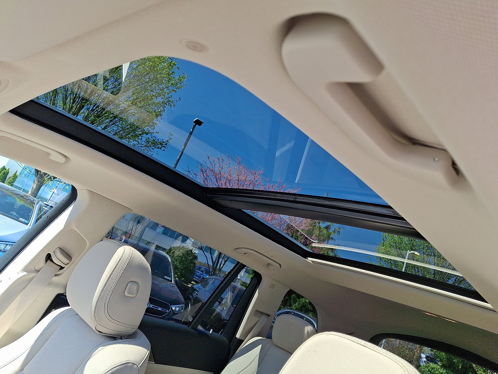 New 2026 Mercedes-Benz GLS 450 4MATIC image 12