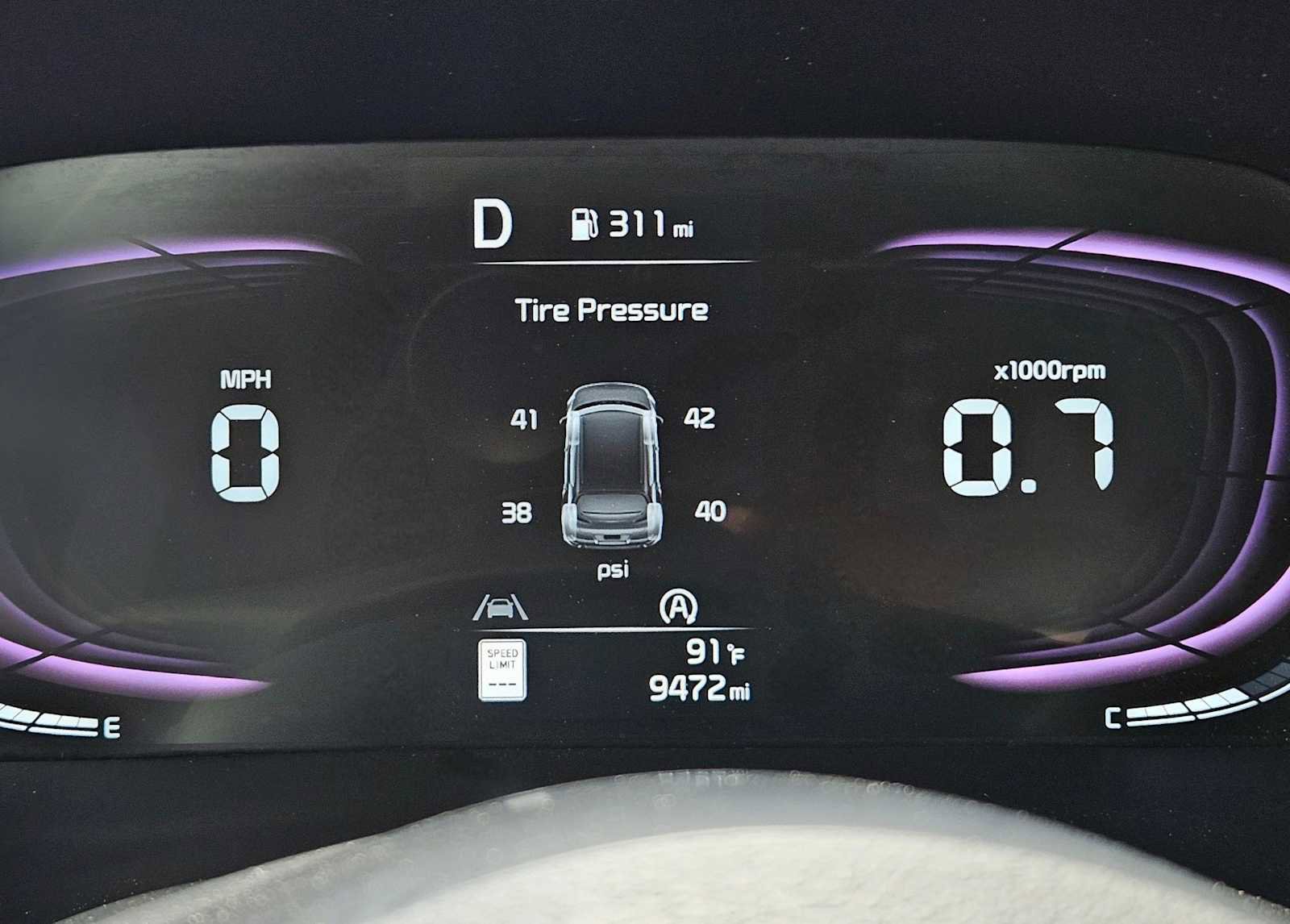Certified 2025 Kia Soul LX FWD image 22