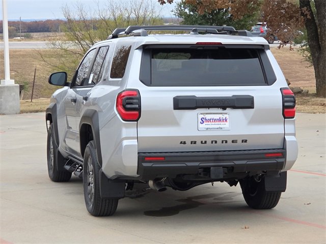 New 2025 Toyota 4Runner SR5 image 6