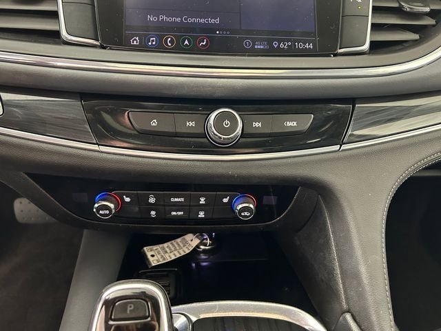 Used 2020 Buick Enclave Essence w/ Sound and Sites Package FWD image 23