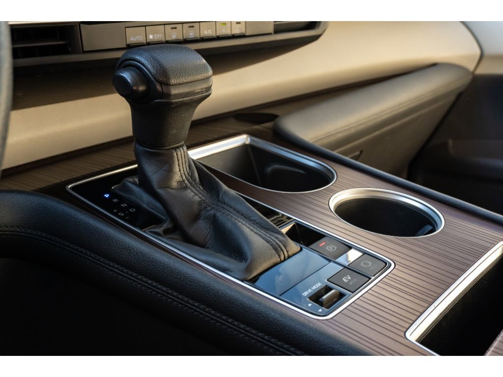 Used 2021 Toyota Sienna LE image 23