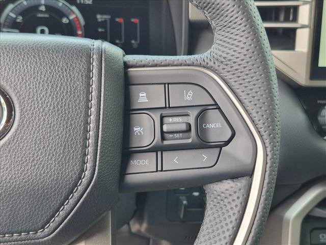 Used 2026 Toyota Tundra Limited AWD/4WD image 14