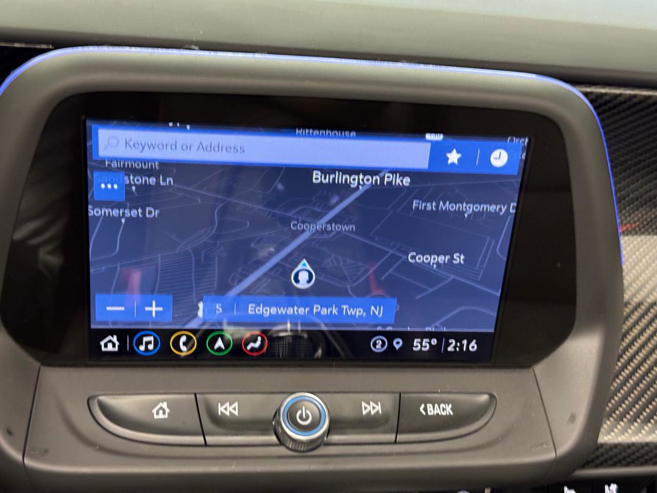 Used 2022 Chevrolet Camaro ZL1 RWD image 12