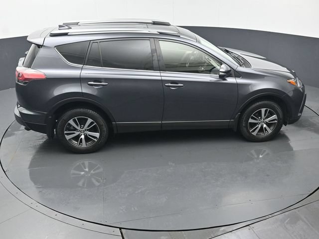 Used 2018 Toyota RAV4 XLE AWD/4WD image 42