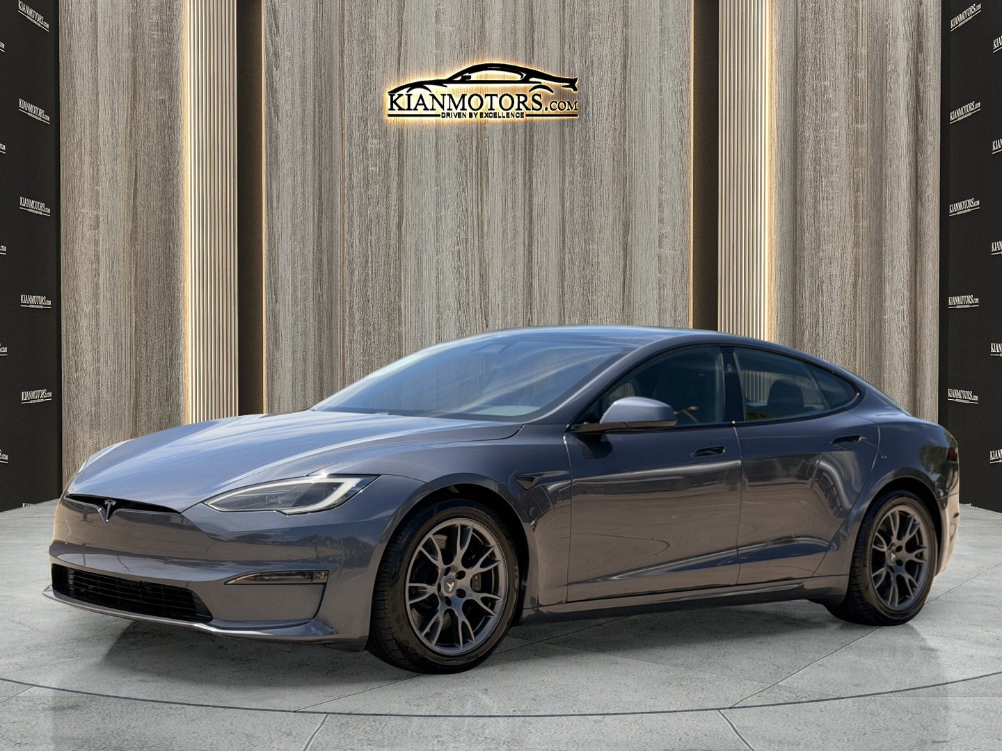 Used 2022 Tesla Model S Plaid AWD/4WD image 3