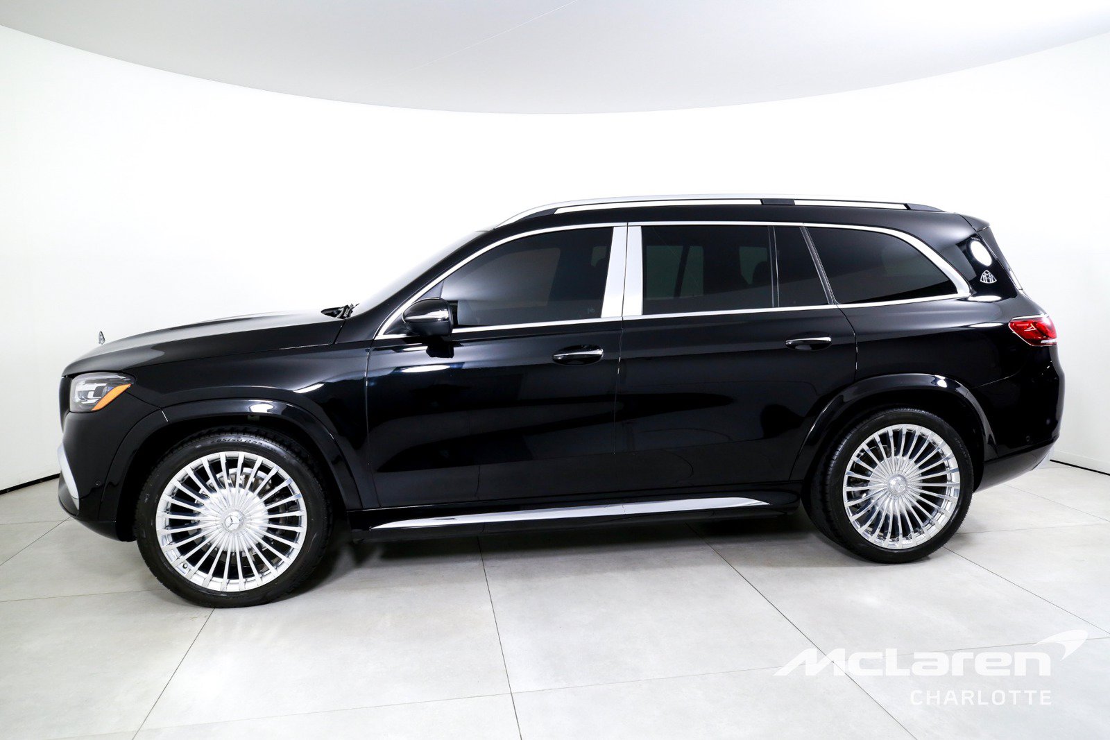 Used 2021 Mercedes-Benz Maybach GLS 600 4MATIC image 5