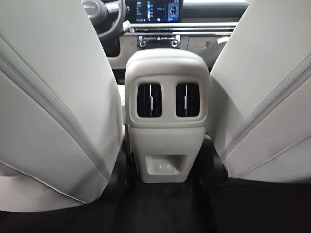 New 2026 Hyundai Tucson Blue SE FWD image 26