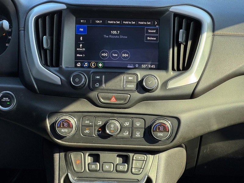 Used 2021 GMC Terrain SLT w/ Elevation Edition image 13