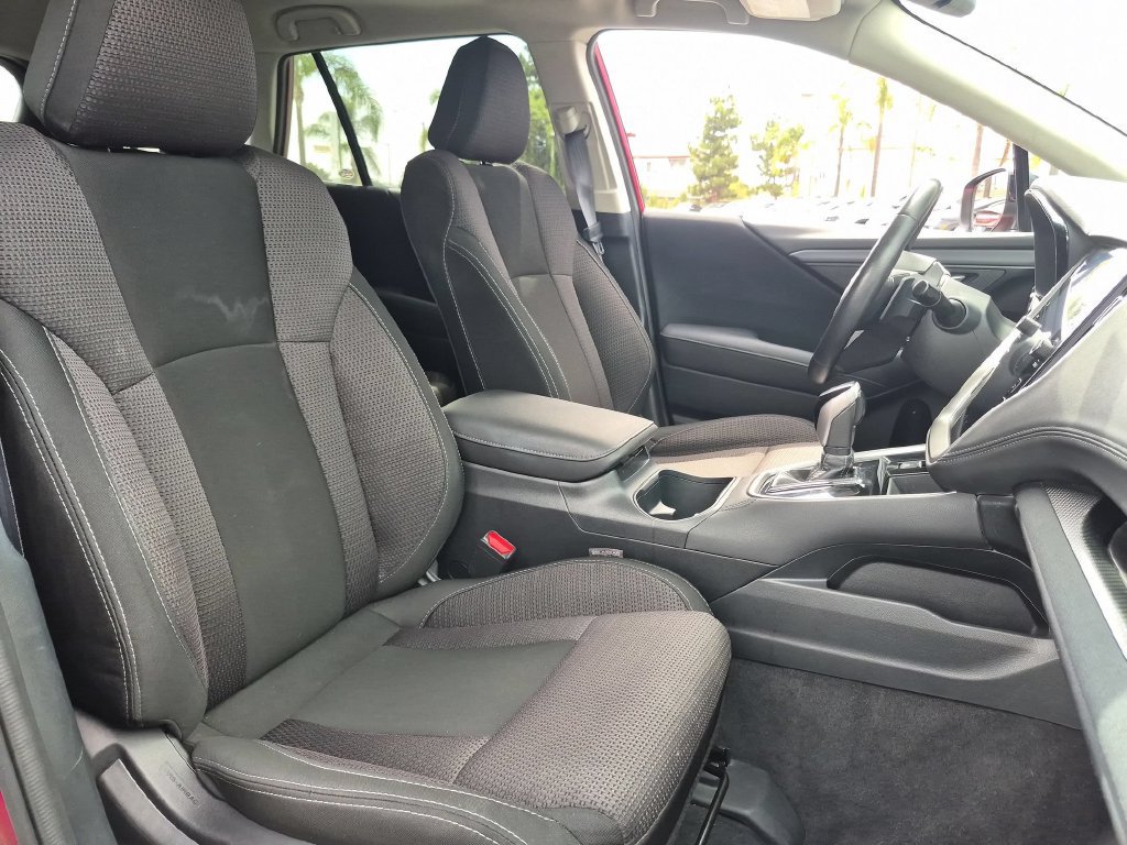 Used 2025 Subaru Outback Premium AWD/4WD image 31