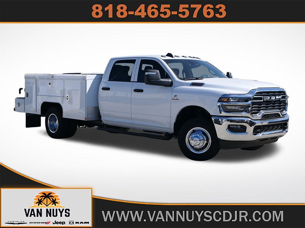 New 2026 RAM 3500 Tradesman w/ Chrome Appearance Group A