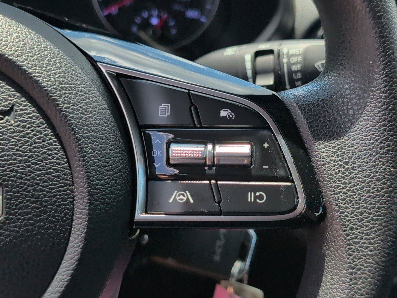 Used 2024 Kia Forte LXS FWD image 29