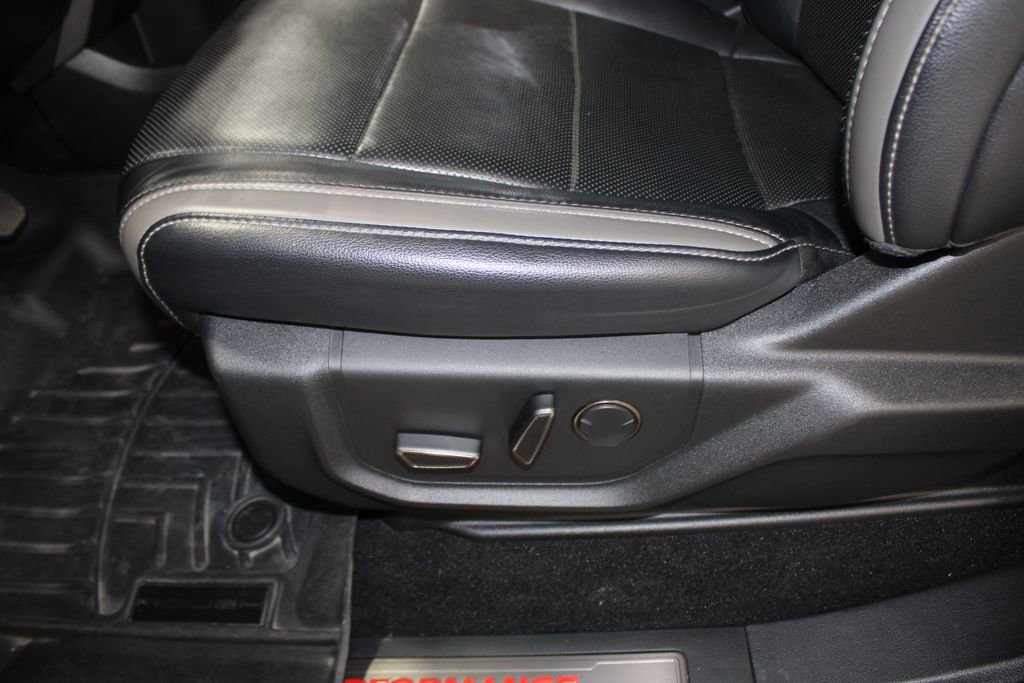 Used 2018 Ford F150 Raptor w/ Equipment Group 802A Luxury image 51