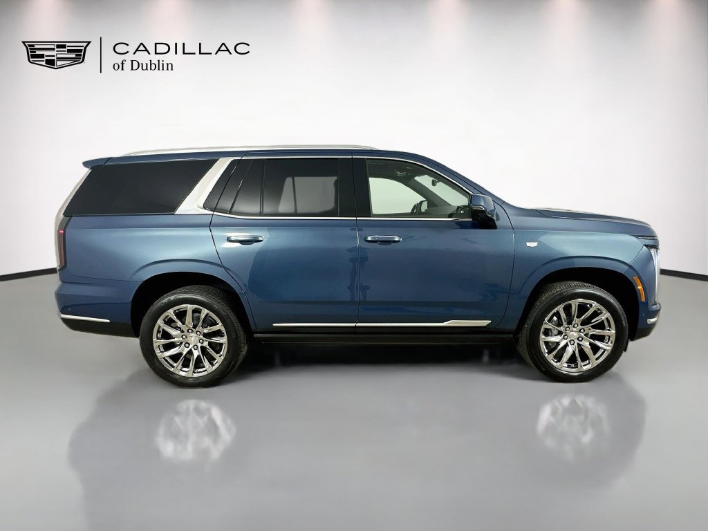 New 2026 Cadillac Escalade Luxury w/ LPO, Radiant Package AWD/4WD image 4