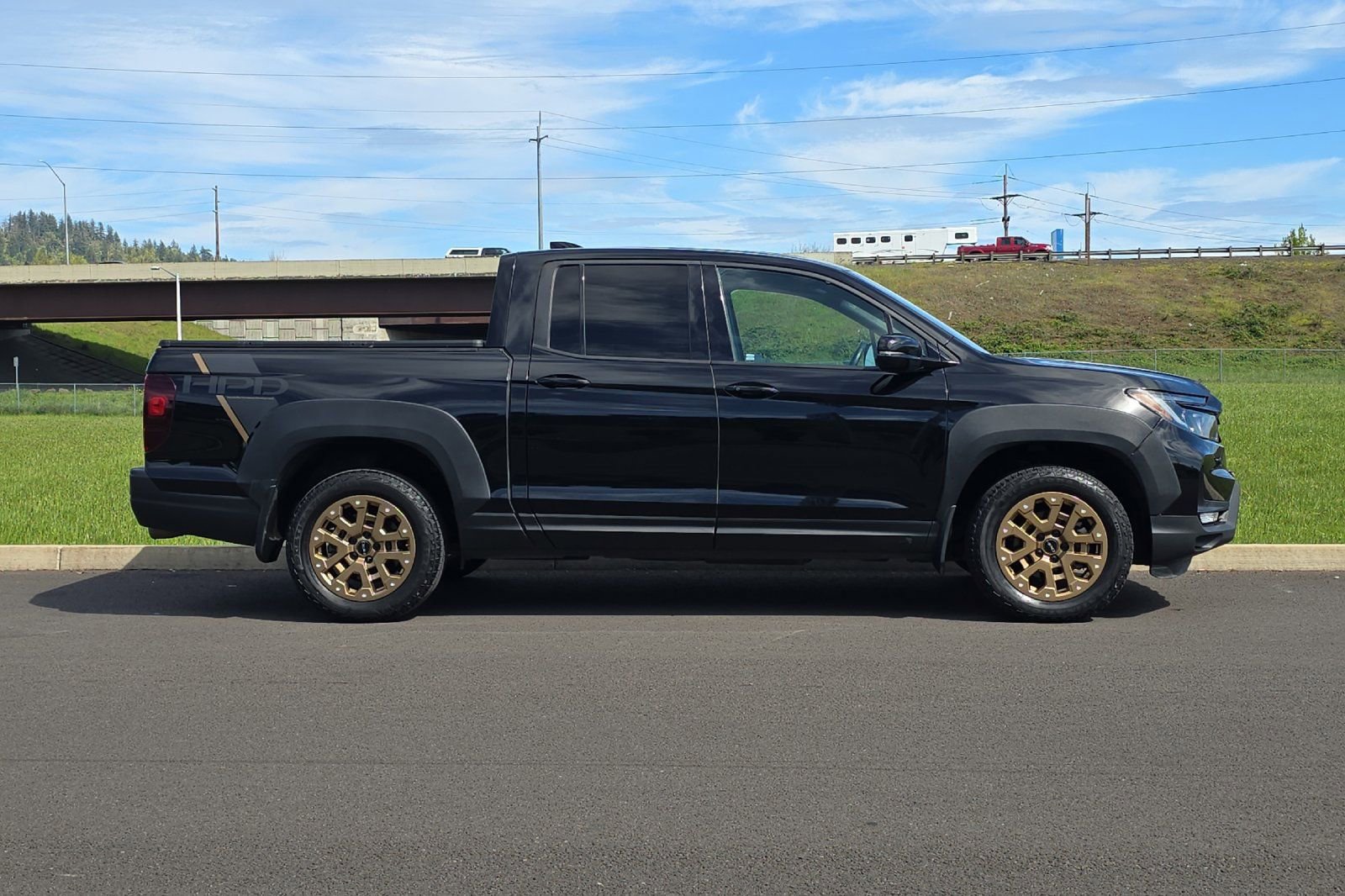 Used 2022 Honda Ridgeline Black Edition image 2