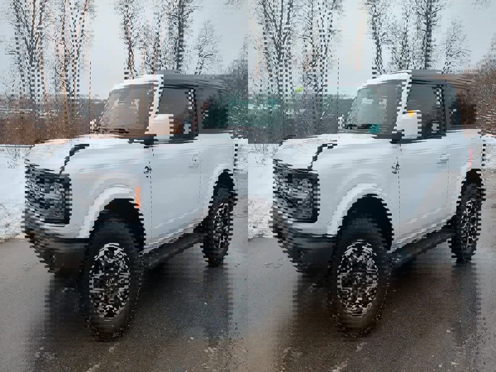 New 2023 Ford Bronco Outer Banks