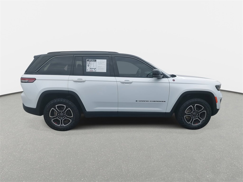 Used 2022 Jeep Grand Cherokee Trailhawk image 4