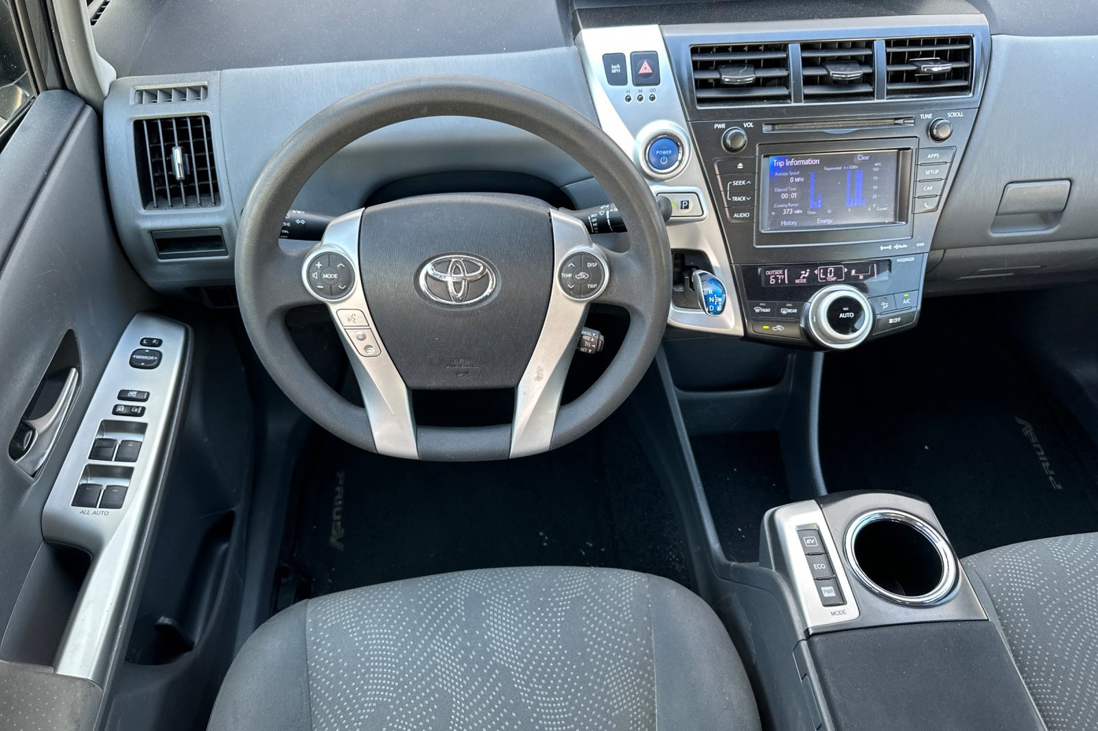 Used 2014 Toyota Prius V Three FWD image 16