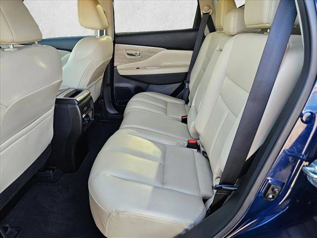 Used 2023 Nissan Murano SV image 24
