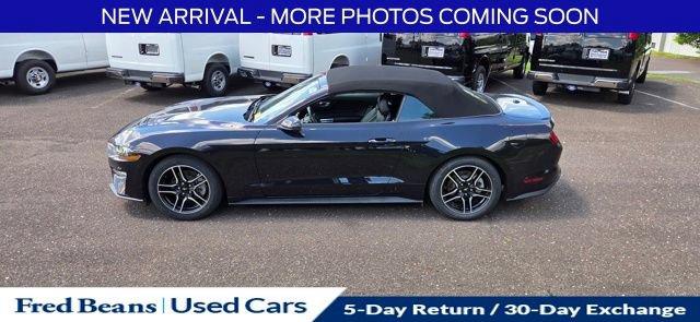 Used 2022 Ford Mustang Premium w/ Equipment Group 201A RWD image 5