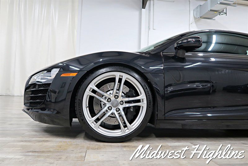 Used 2008 Audi R8 V8 image 15