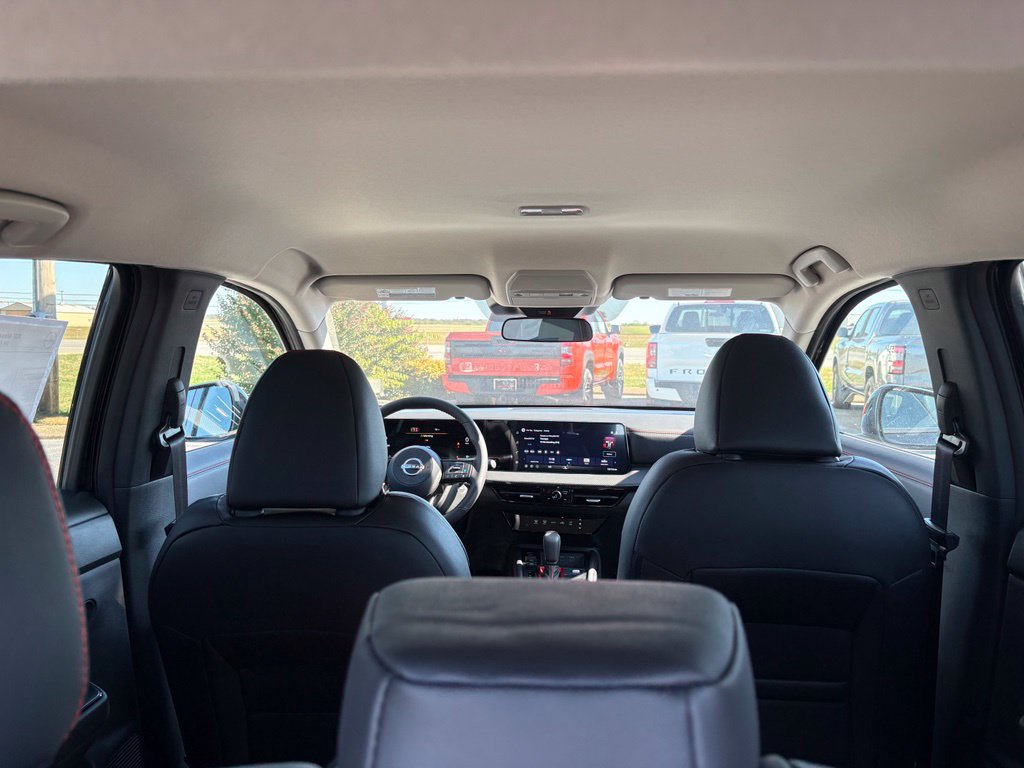 New 2027 Nissan Kicks SR FWD image 15