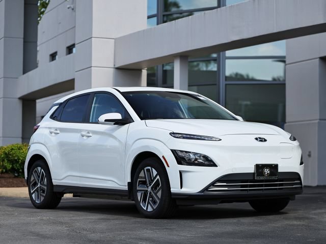 Used 2023 Hyundai Kona SEL FWD image 1