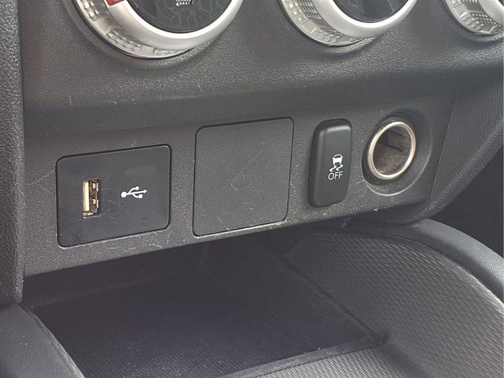 Used 2021 Mitsubishi Outlander Sport ES image 9