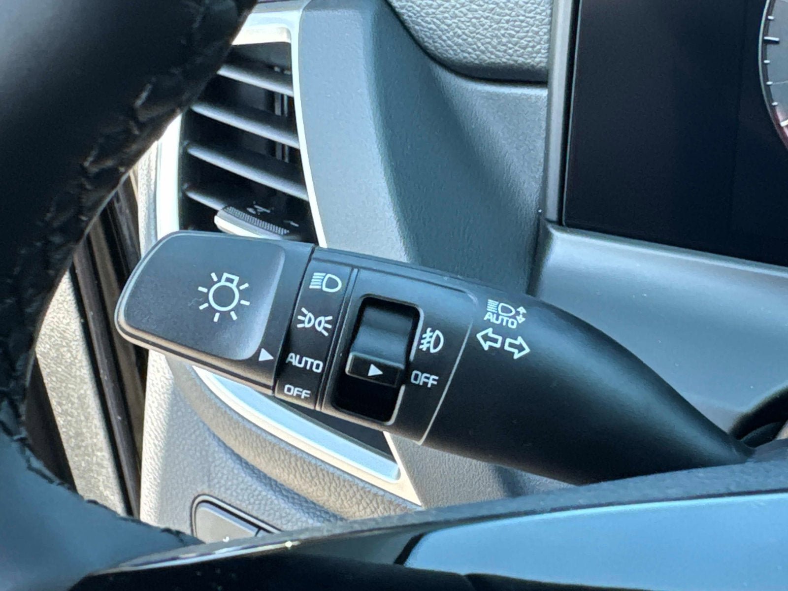 New 2026 Kia Seltos EX FWD image 29