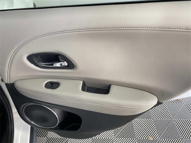 Used 2019 Honda HR-V EX-L image 26