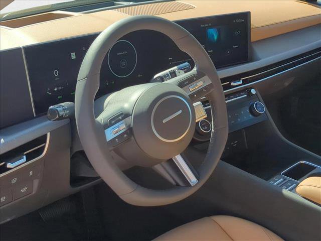New 2025 Hyundai Sonata Limited image 3