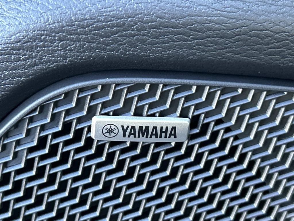 New 2025 Mitsubishi Outlander SE image 23