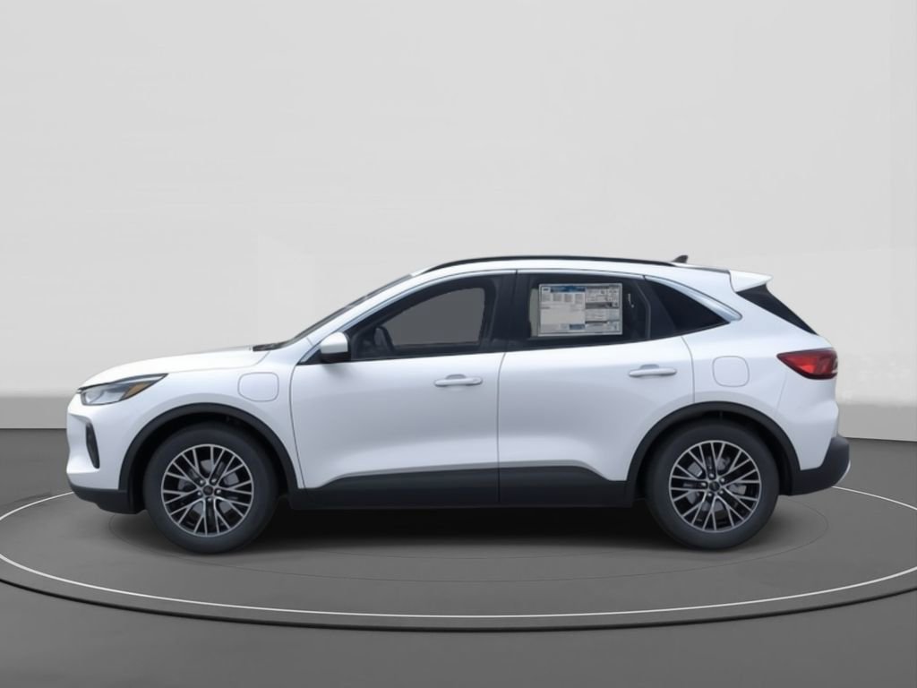 New 2025 Ford Escape SE image 3