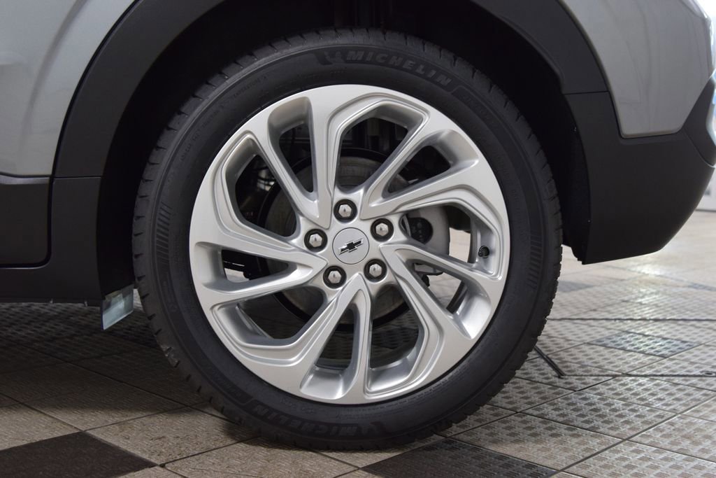 New 2027 Chevrolet Bolt LT w/ Comfort Package image 23