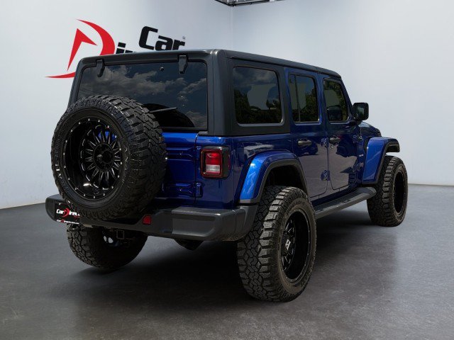 Used 2019 Jeep Wrangler Unlimited Sahara AWD/4WD image 9