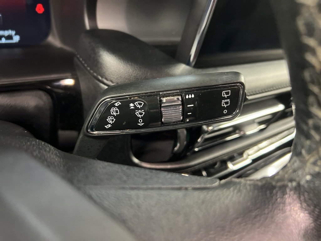 Certified 2022 Lincoln Nautilus AWD image 18