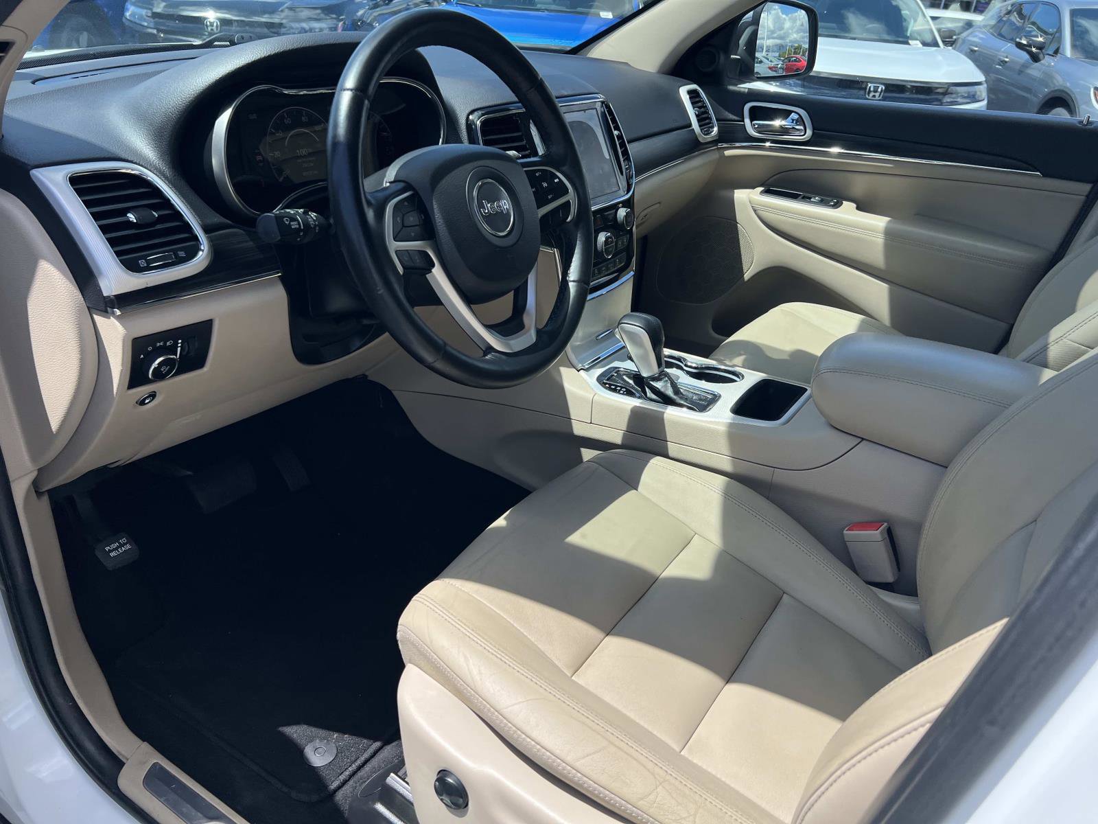 Used 2020 Jeep Grand Cherokee Limited w/ Premium Lighting Group image 5