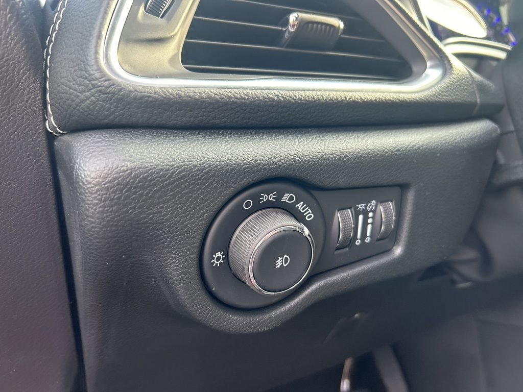 New 2026 Chrysler Pacifica Limited w/ S Appearance Package image 28